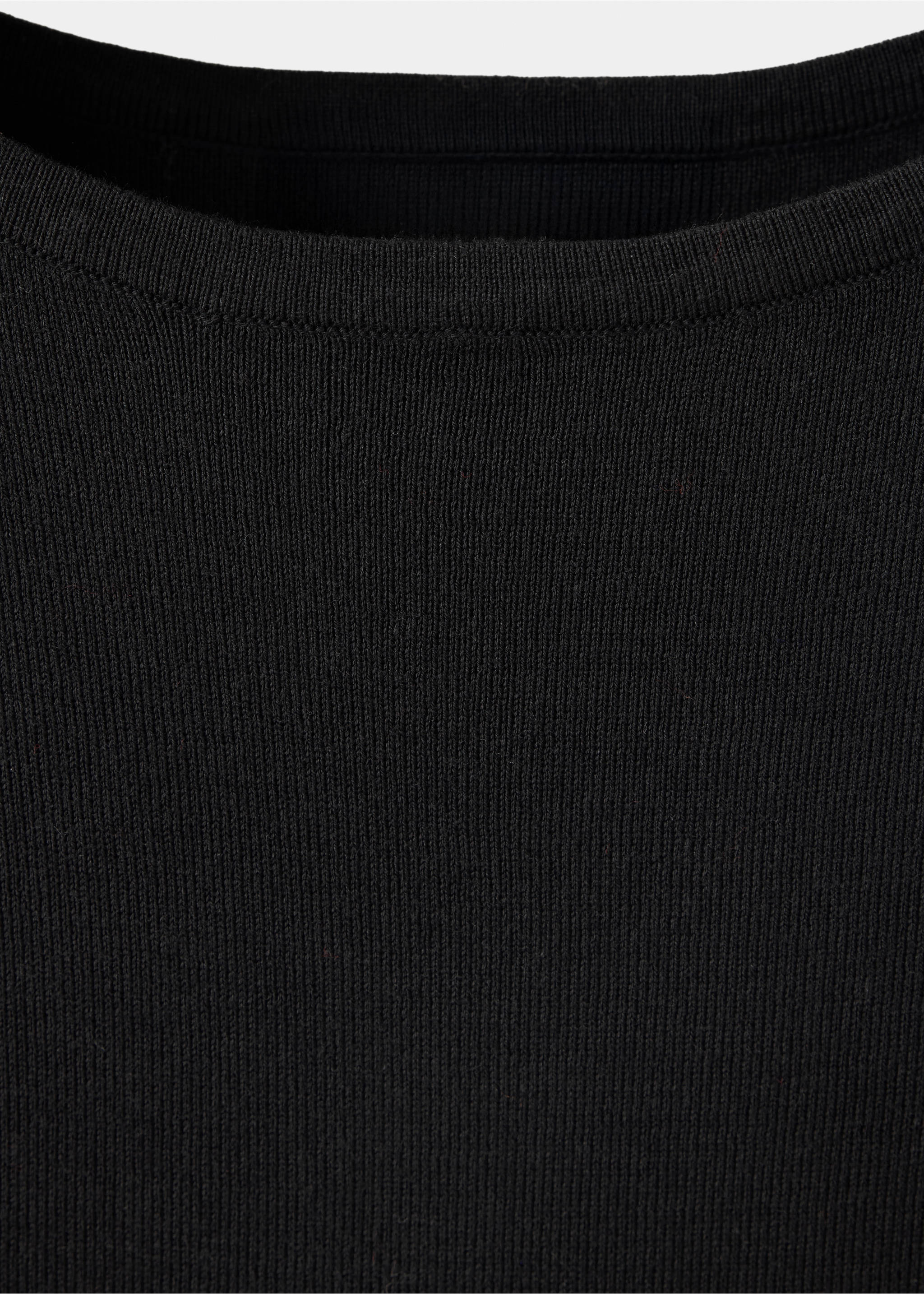 Fine knit boat neck top - Details of the article 8, Black. Ref: 37001386-00.