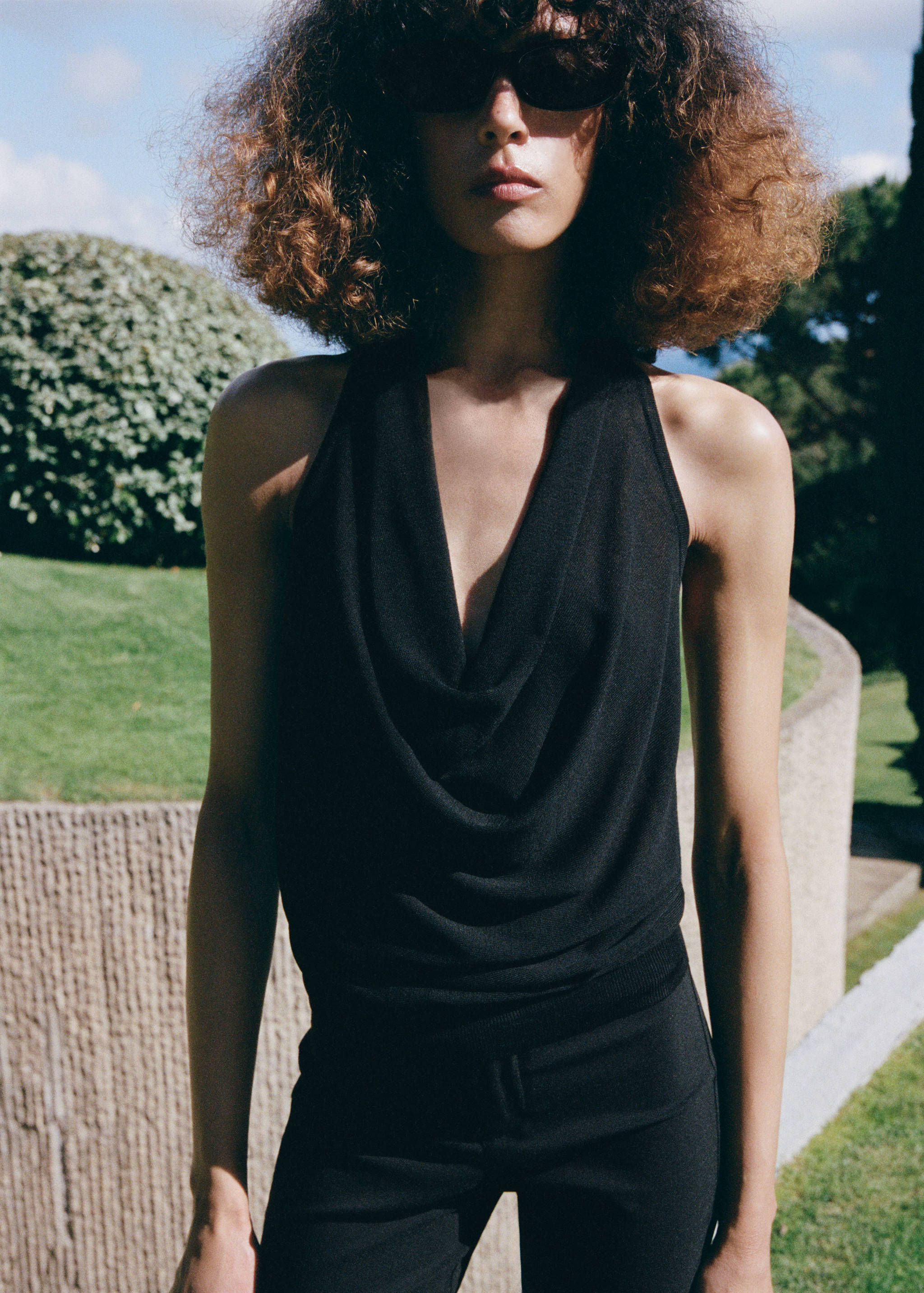 Fine-knit draped top - Medium plane