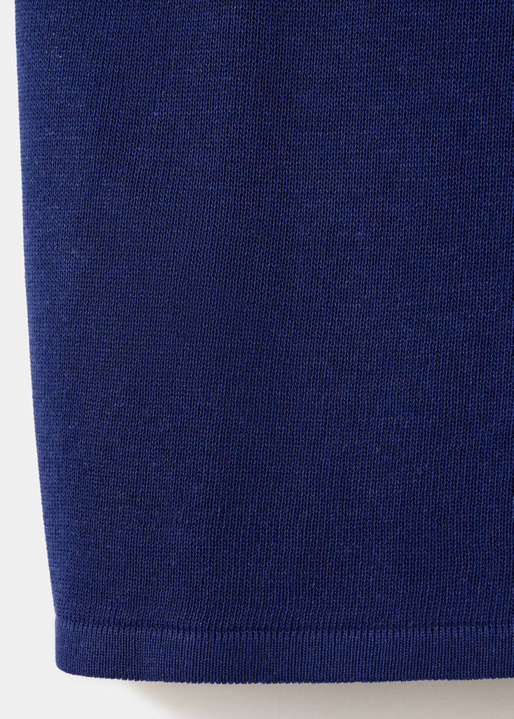V-neck knit top — Vibrant blue