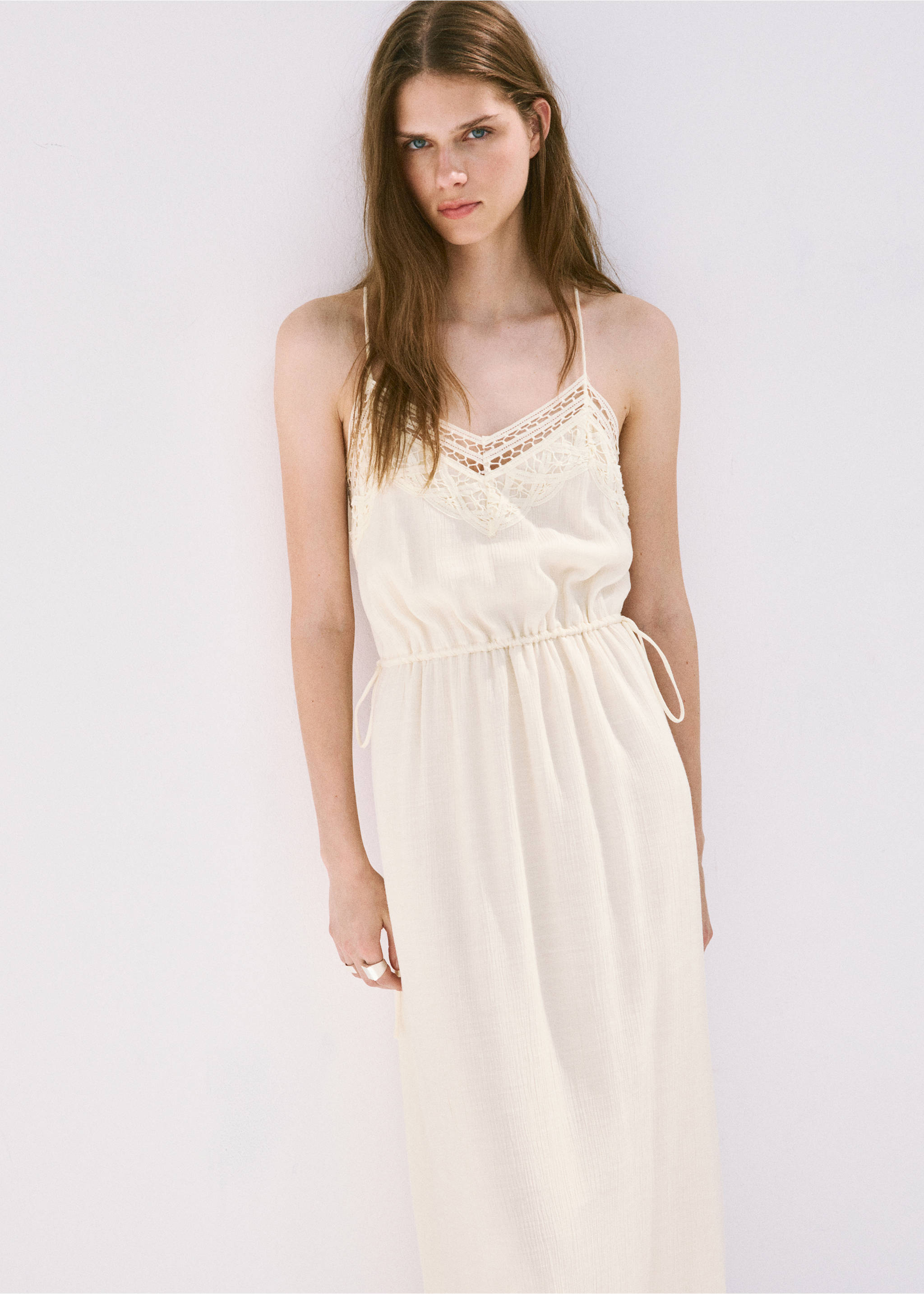 Embroidered cutwork crinkle dress - Medium plane, Ecru. Ref: 37001398-00.