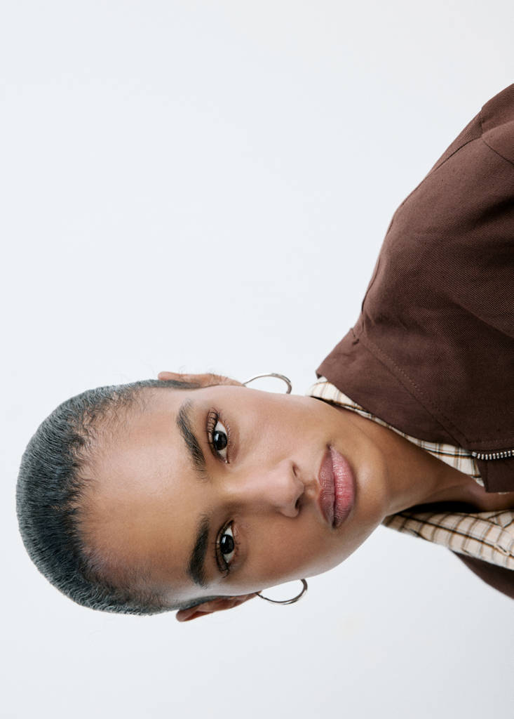 Oval hoop earrings — Silver