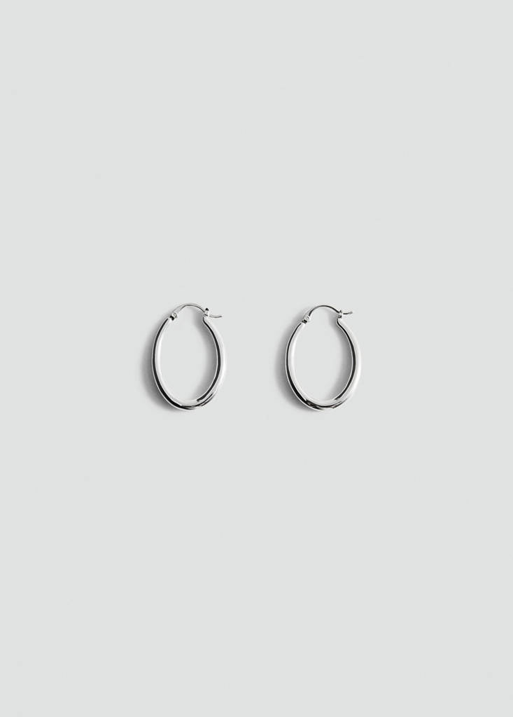 Oval hoop earrings — Silver