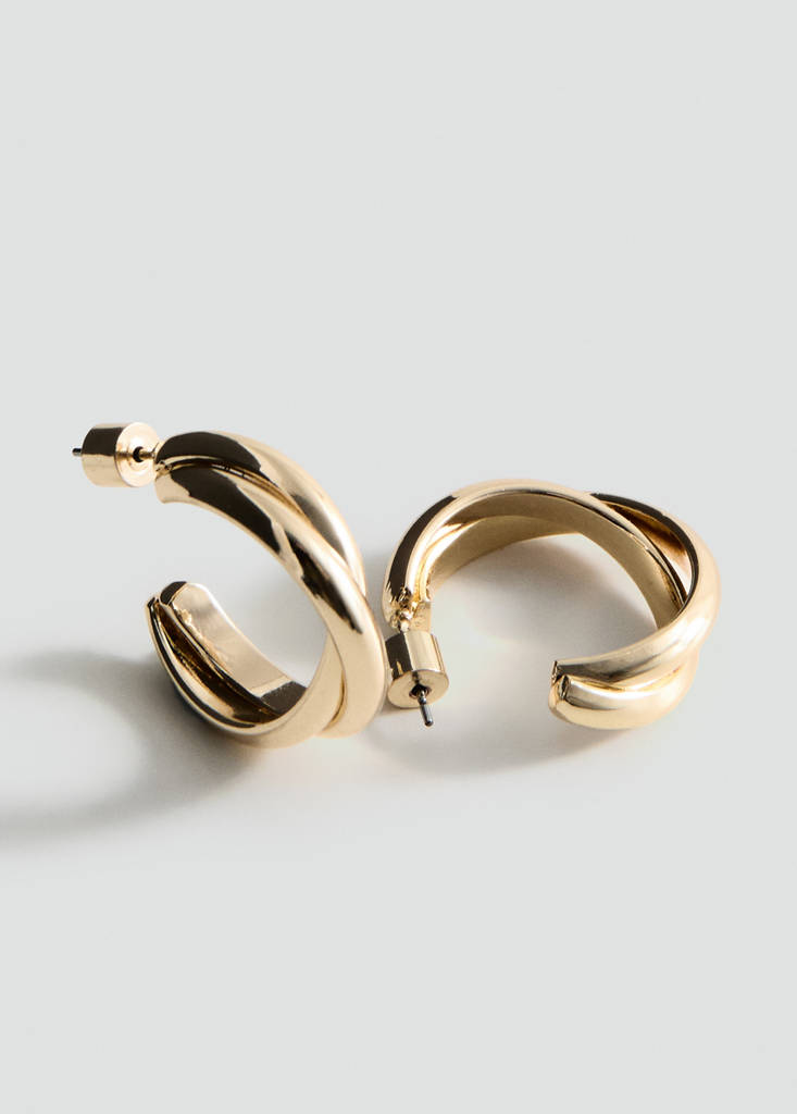 Interlinked hoop earrings — Gold