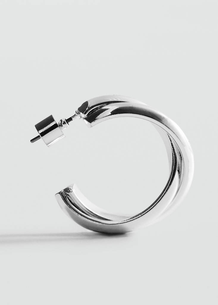 Interlinked hoop earrings — Silver