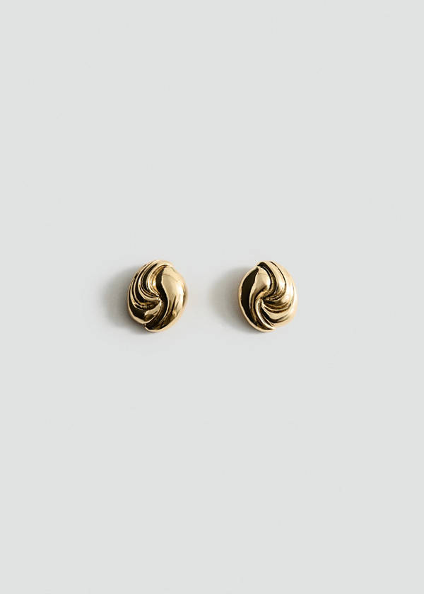 Relief earrings — Gold