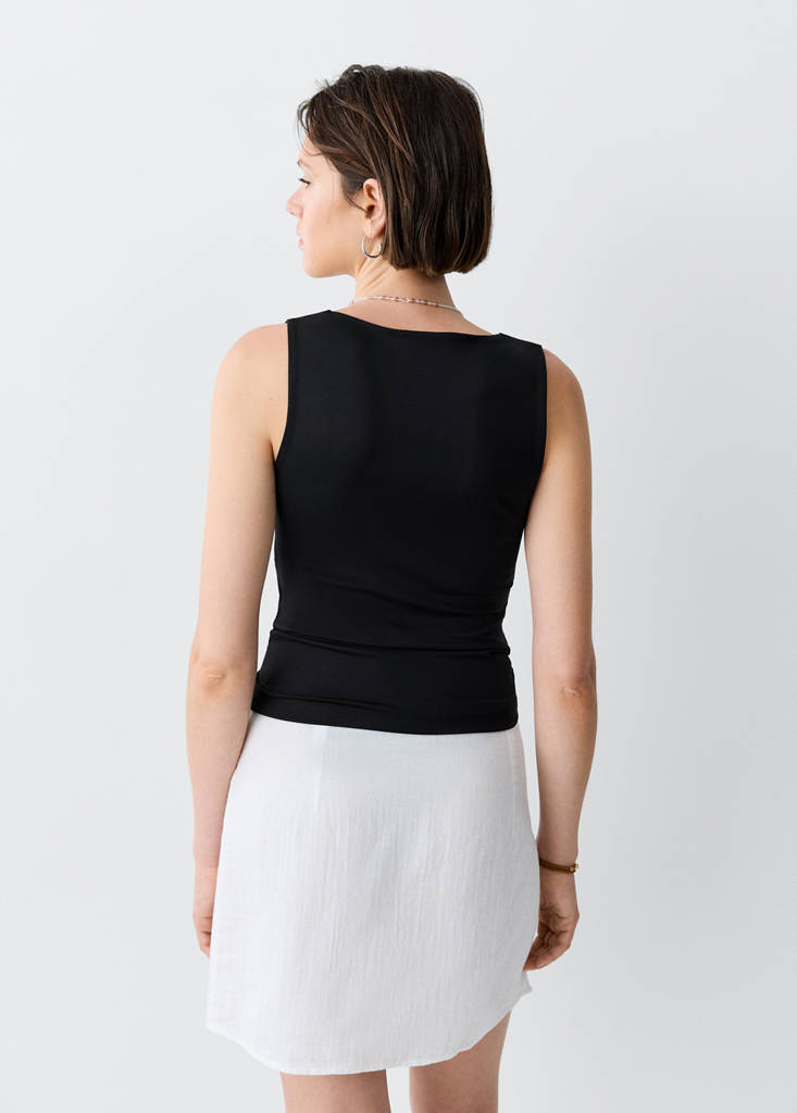 Square-neck strappy top — Black