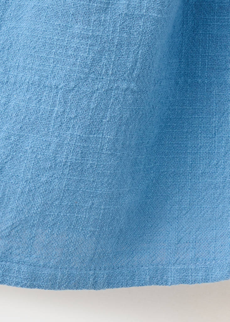 Top with embroidered details — Blue