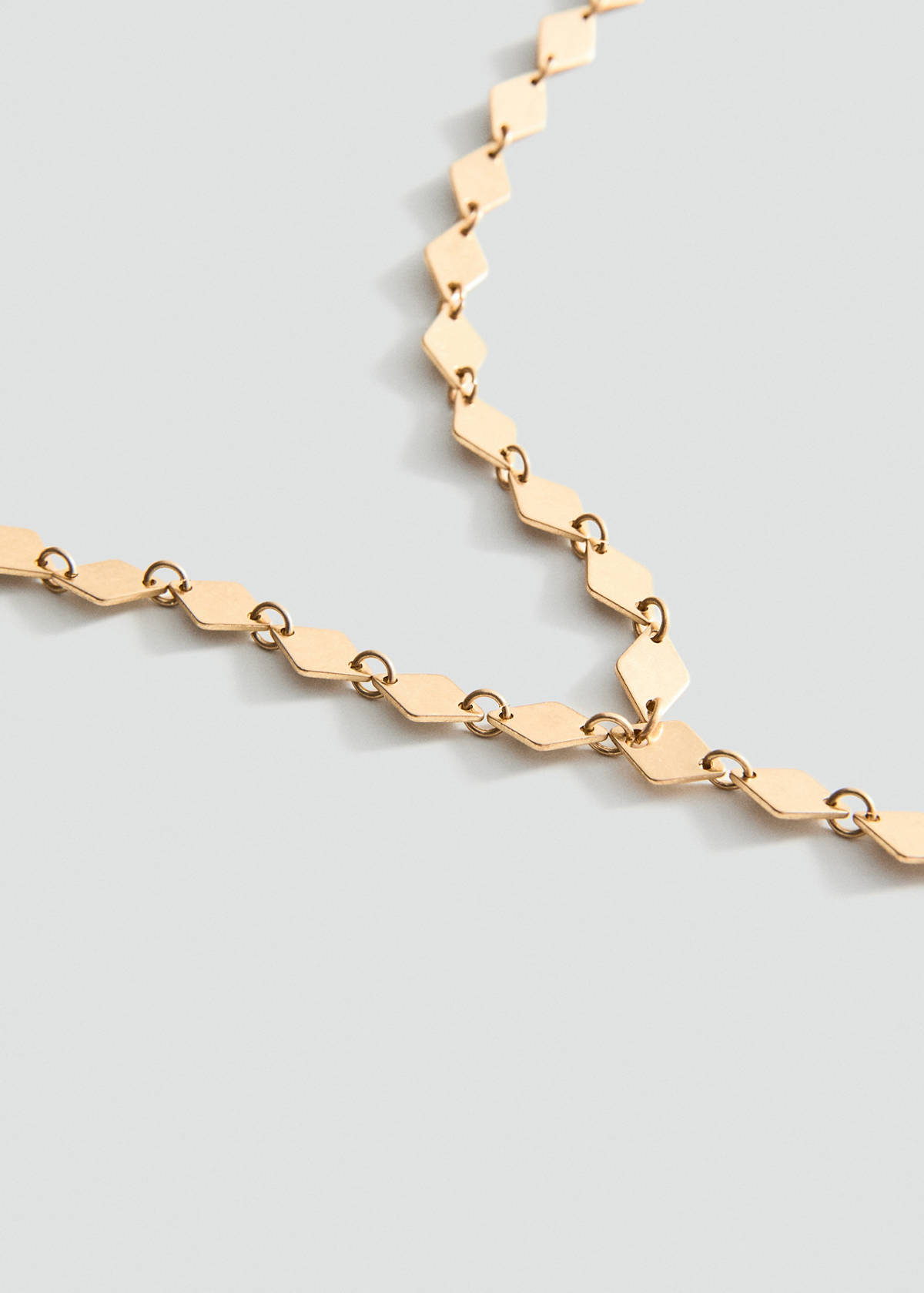 Metal pendant necklace — Gold