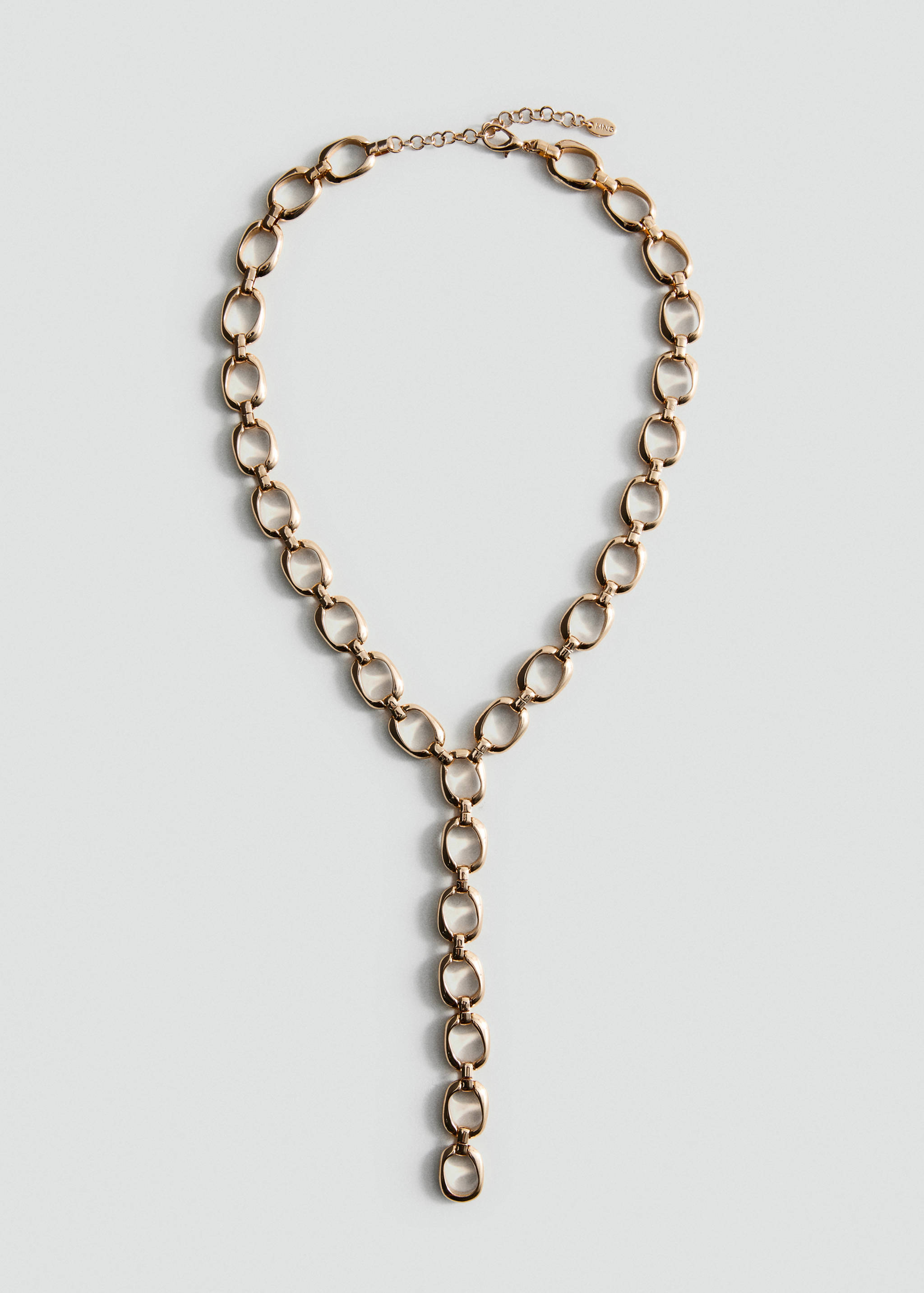 Long chain necklace - Article without model