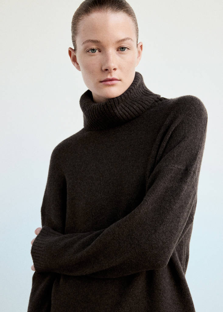Turtleneck knit nightdress — Chocolate