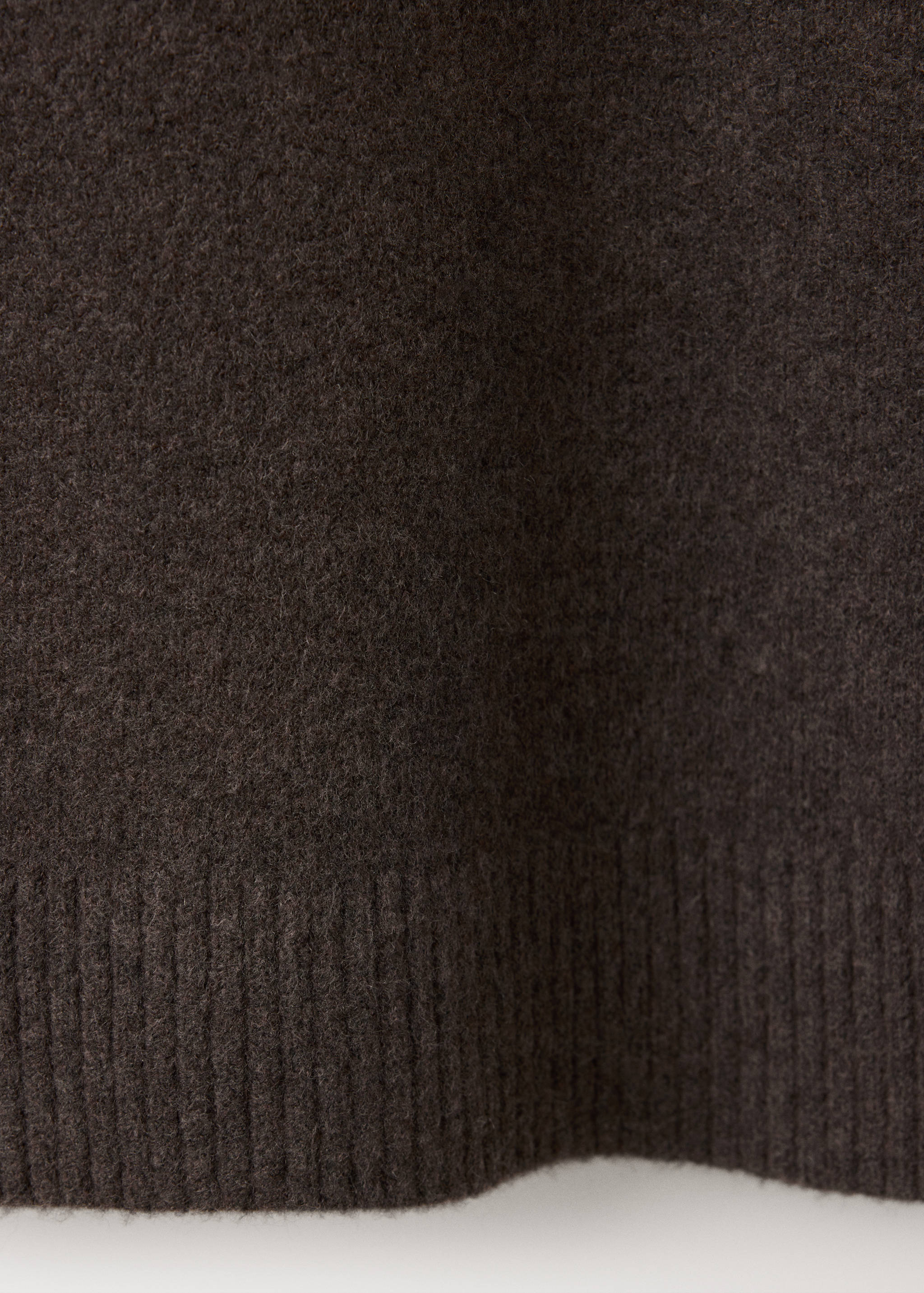 Chemise de nuit en maille à col roulé - Détail de l'article 0