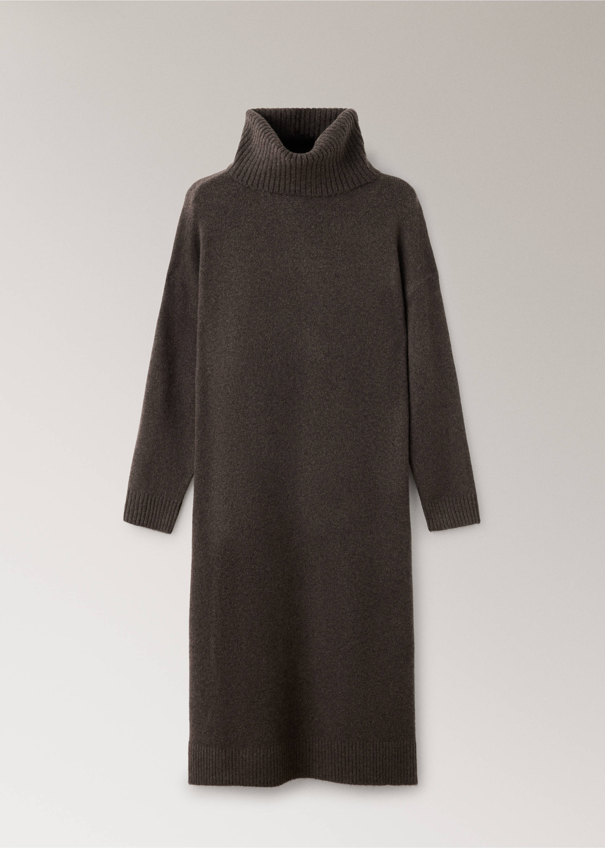 Chemise de nuit en maille à col roulé - Article sans modèle, Chocolat. Ref: 37001443-00.