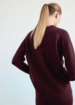 Round-neck knitted sweater — Burgundy 3