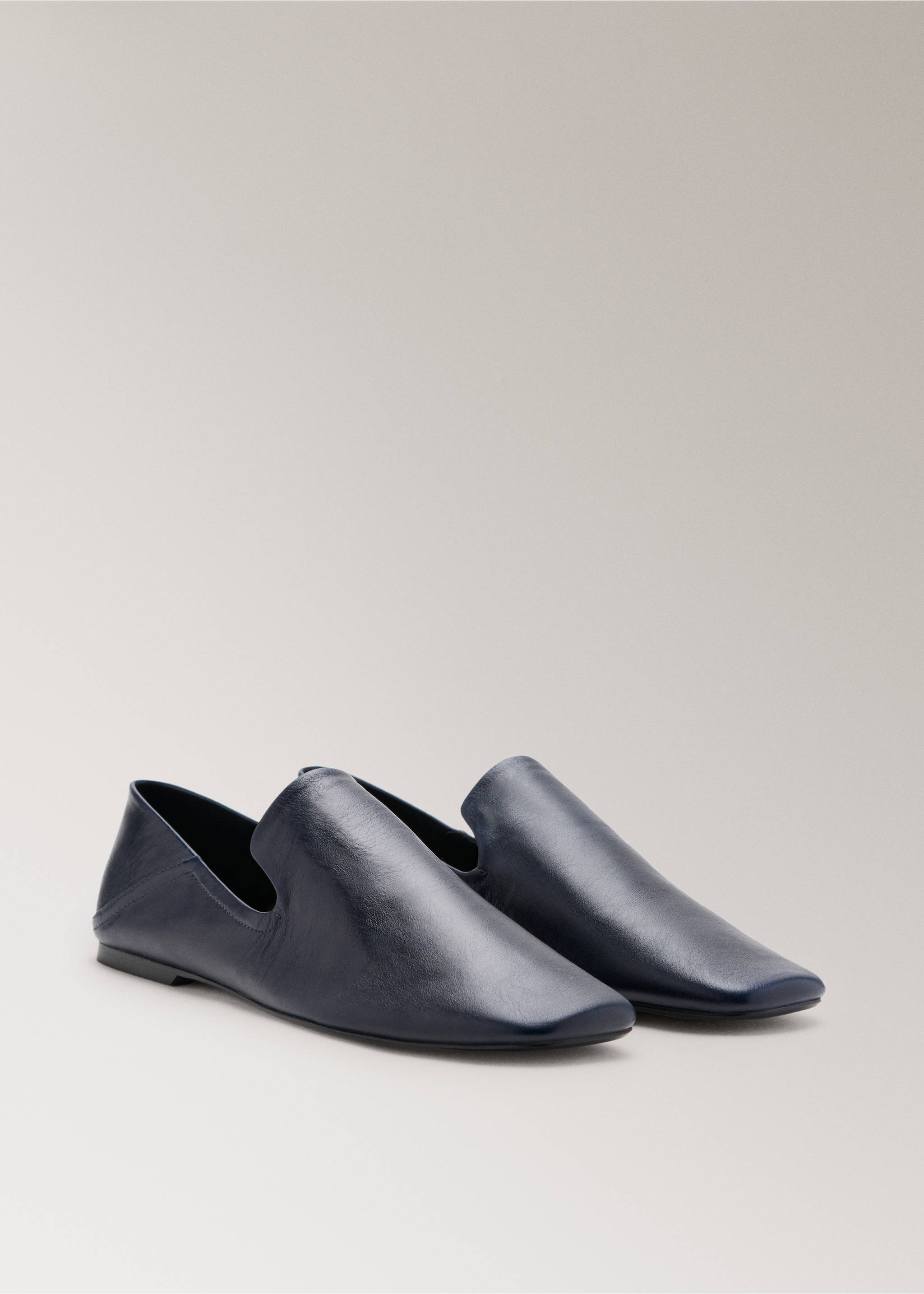 Leather loafers - Medium plane, Navy. Ref: 37001445-00.