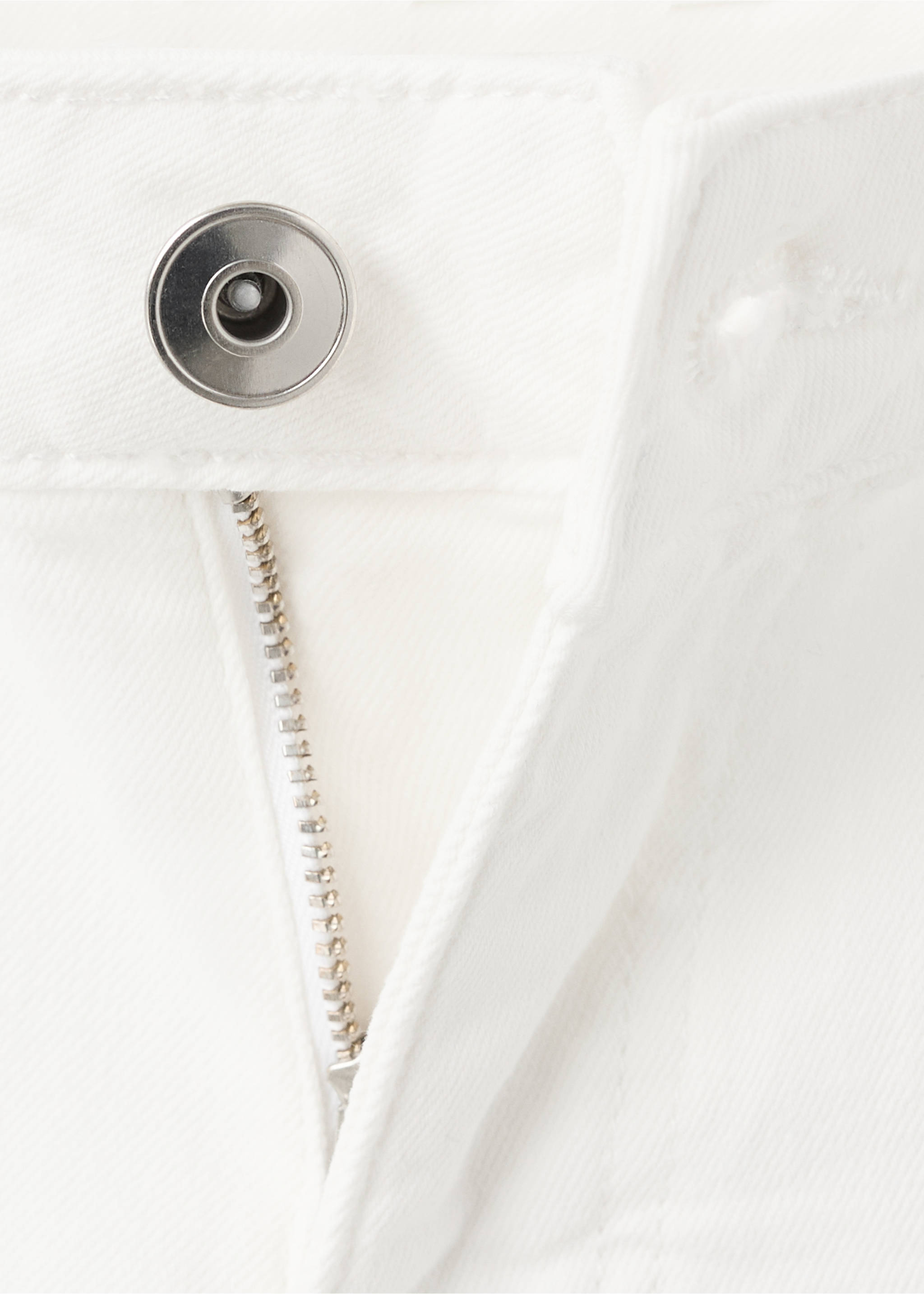 Flare jeans regular waist - Details of the article 8, White. Ref: 37001449-00.
