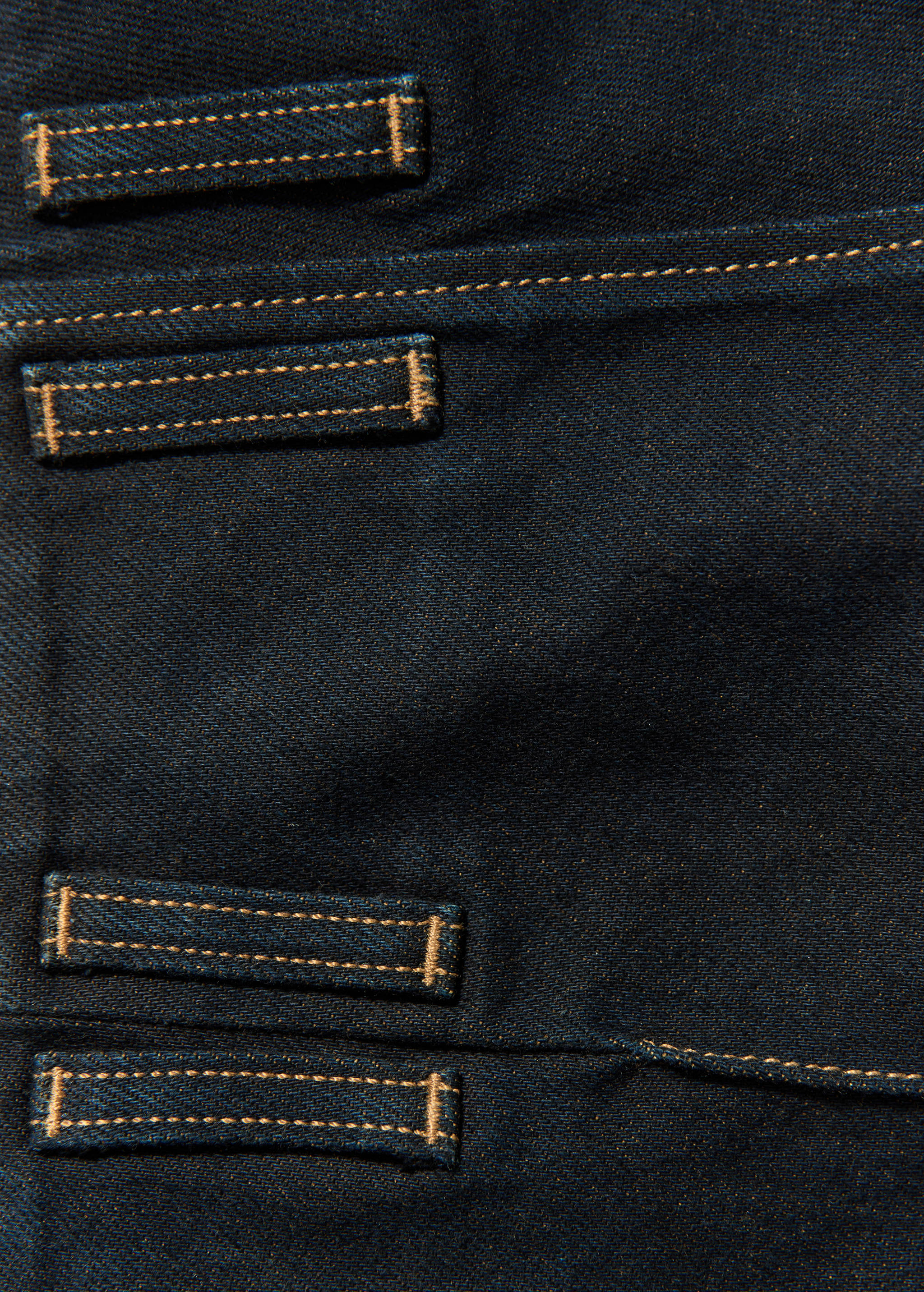 Rechte jeans met stikseldetail - Detail van het artikel 8