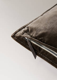 Velvet cushion cover 40x60 cm — Brown 3