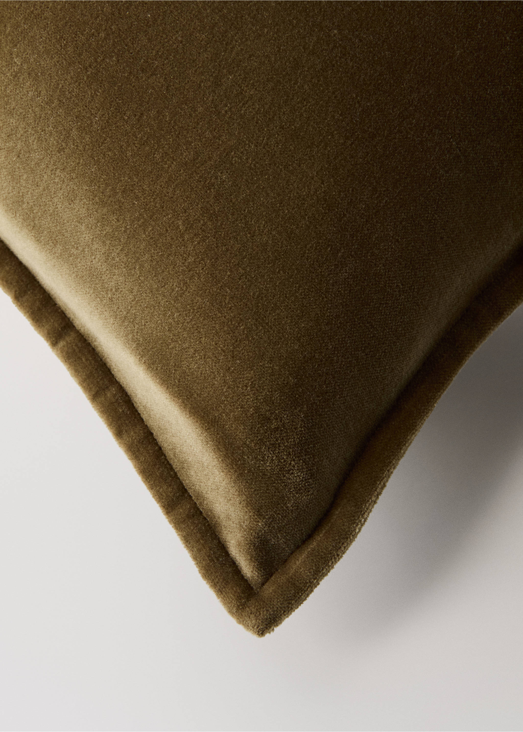 Kissenbezug aus Baumwoll-Velours 45 x 45 cm - Detail des Artikels 1, Hellbraun/Pastellbraun. Ref: 37001478-00.