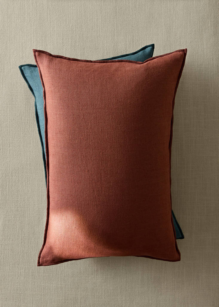 Two-tone linen cushion cover 30x50 cm — Burnt Orange