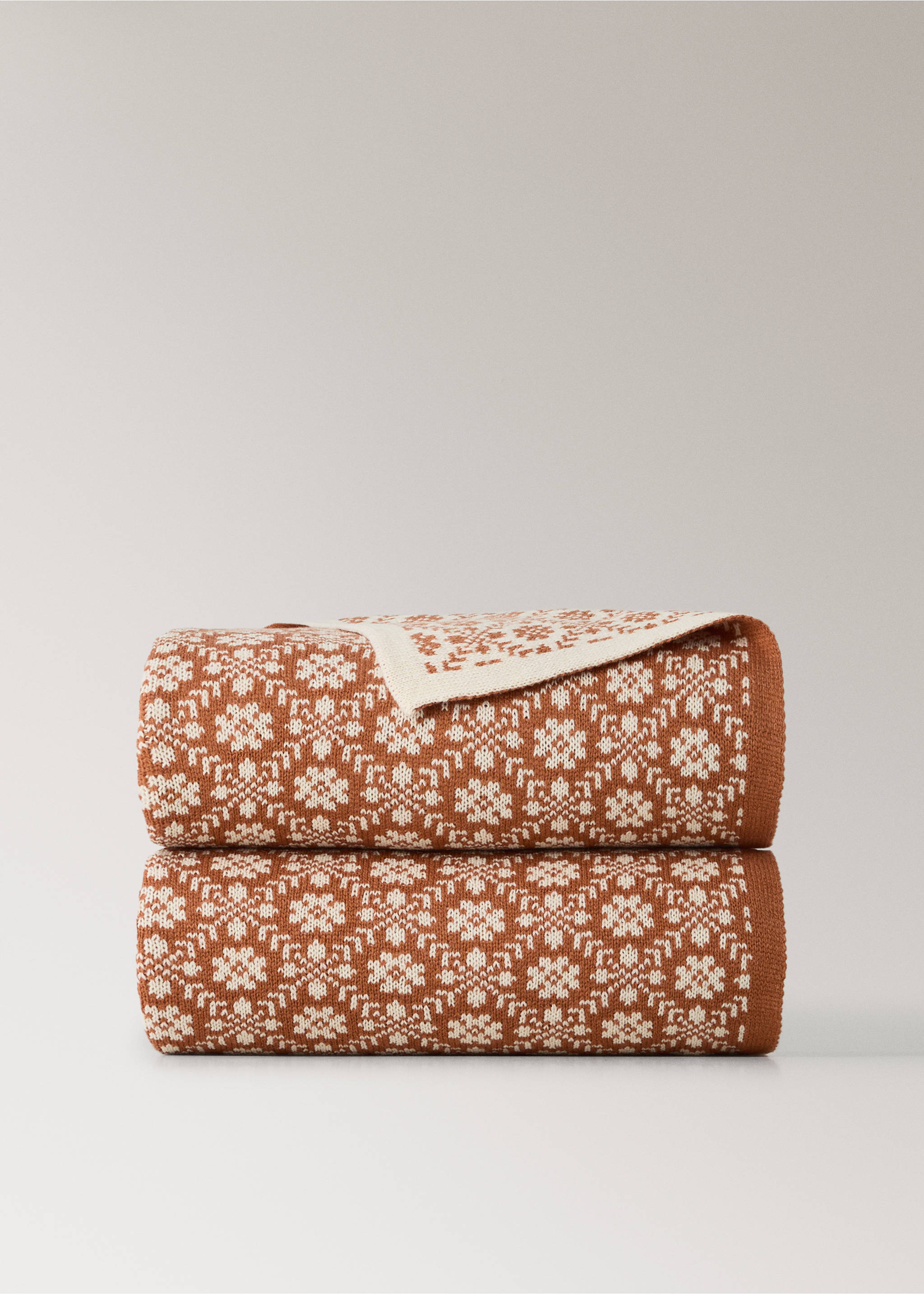 Decke/plaid jacquard - Artikel ohne Model, Rotbraun. Ref: 37001492-00.