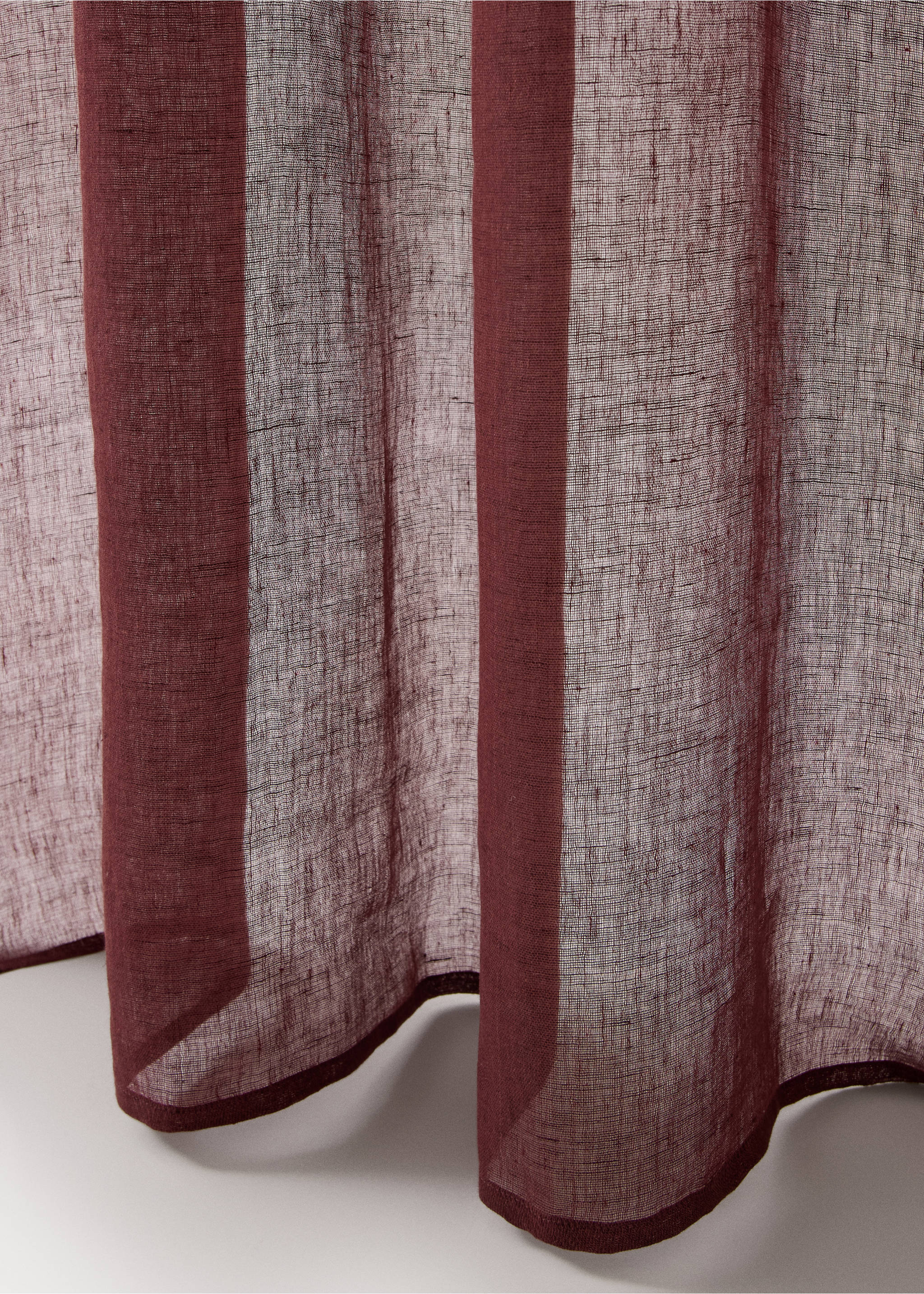 100% linen curtain 140x270 - Details of the article 3, Dark Red. Ref: 37001520-00.