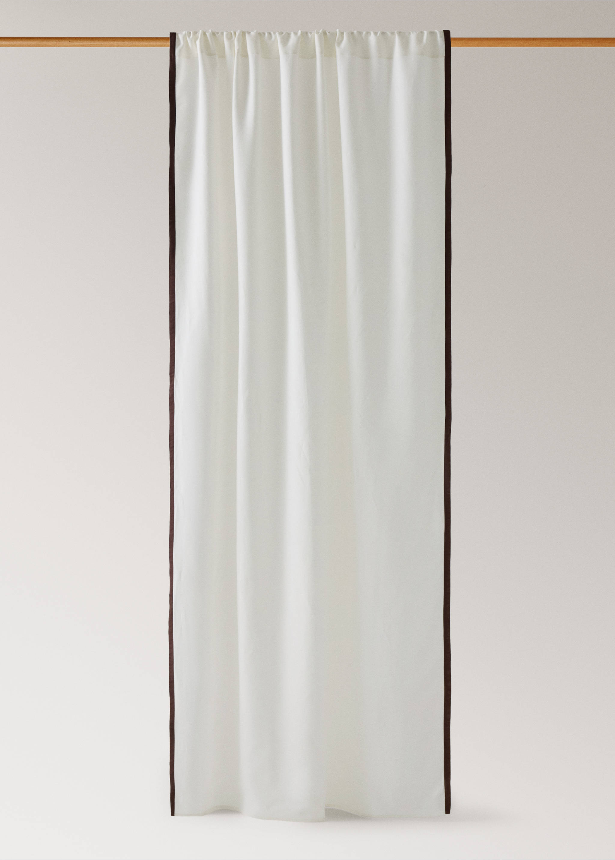 Cotton and linen curtain with contrasting detail - Article without model, Off White. Ref: 37001522-00.