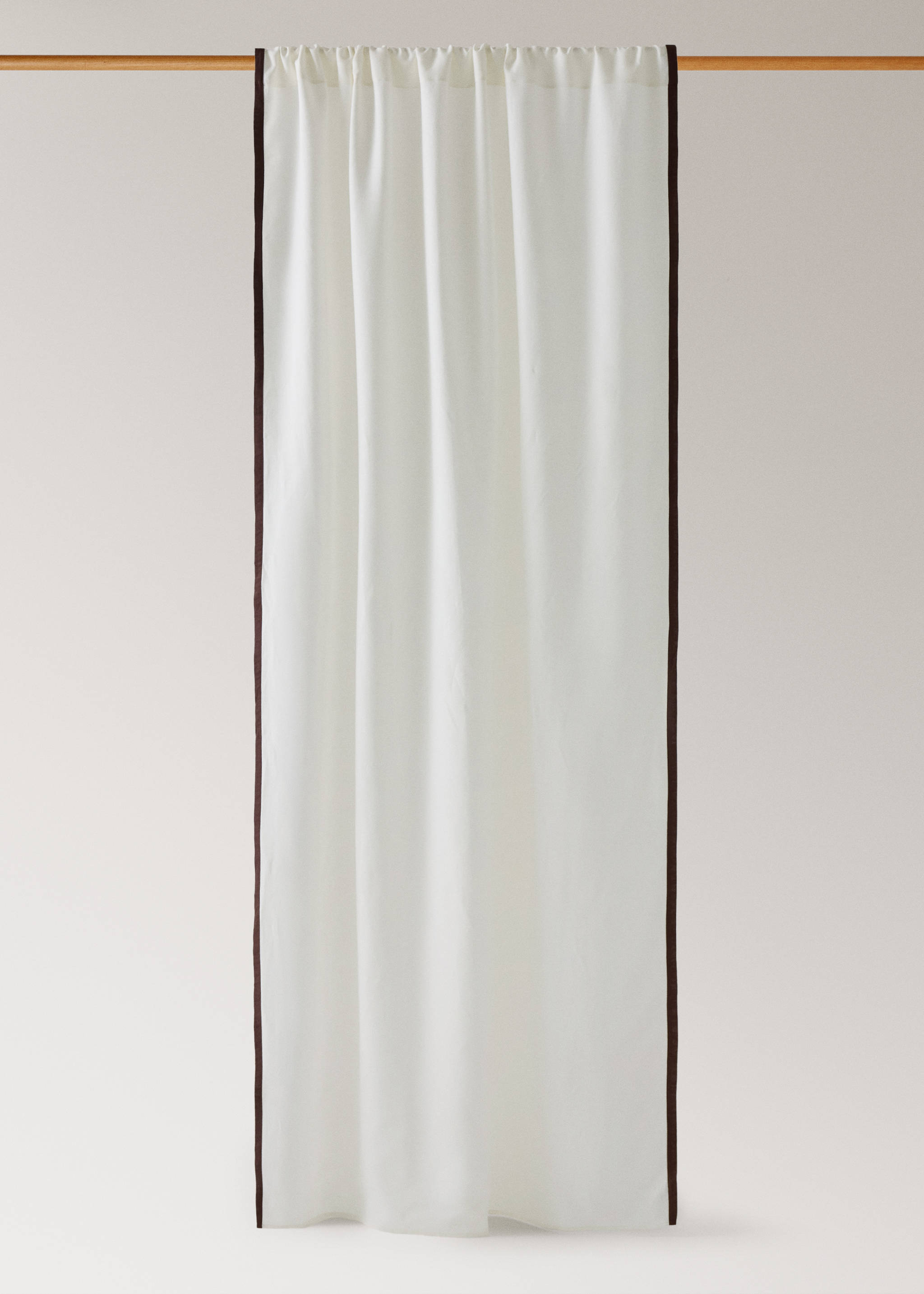 Cotton and linen curtain with contrasting detail - Article without model