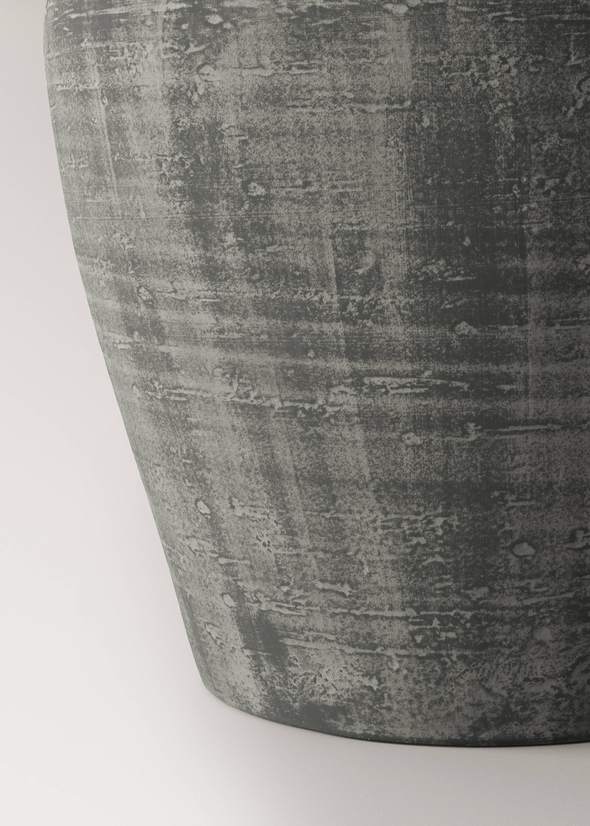 Worn-effect ceramic vase - Details of the article 2