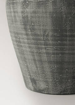 Worn-effect ceramic vase — Black 3