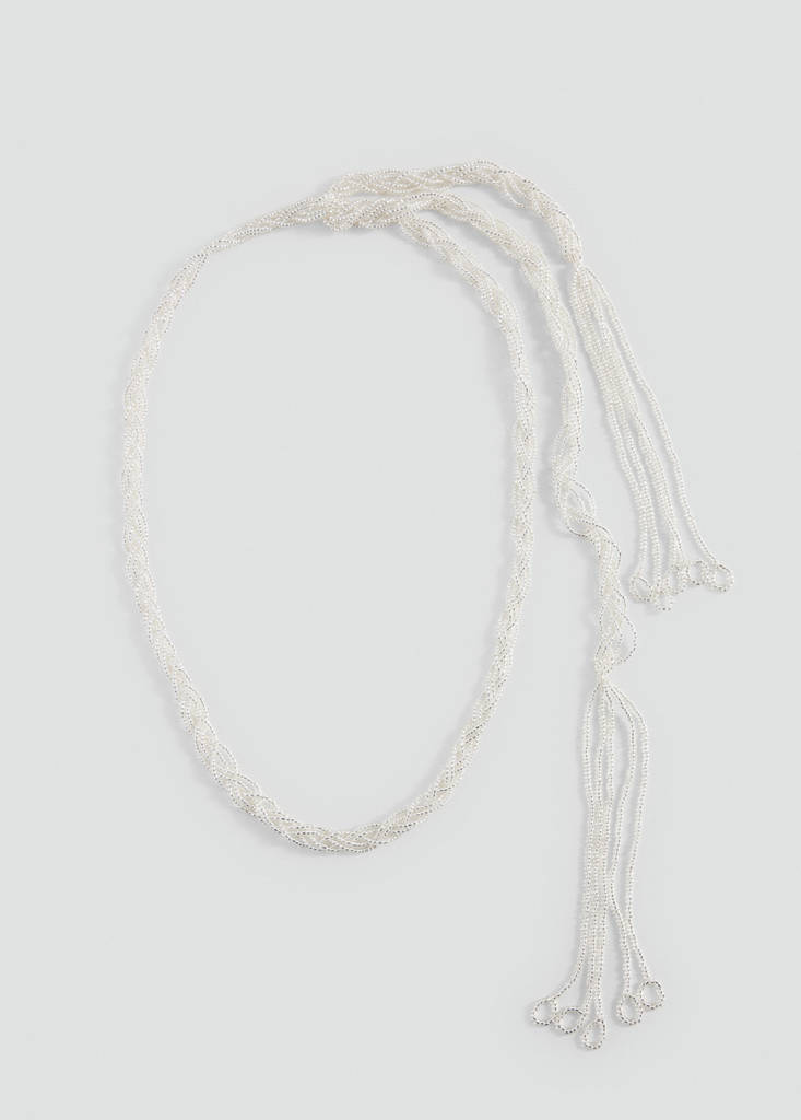 Lange Halskette mit Perlen — Silber