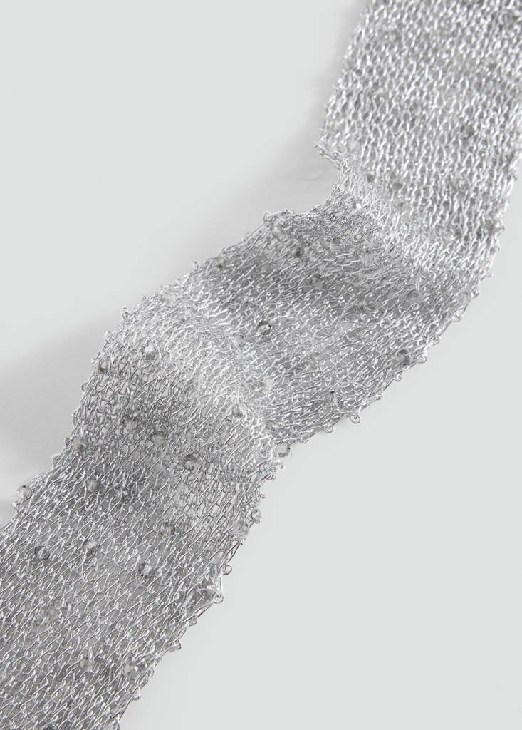 Metallisches Choker-Collier — Silber