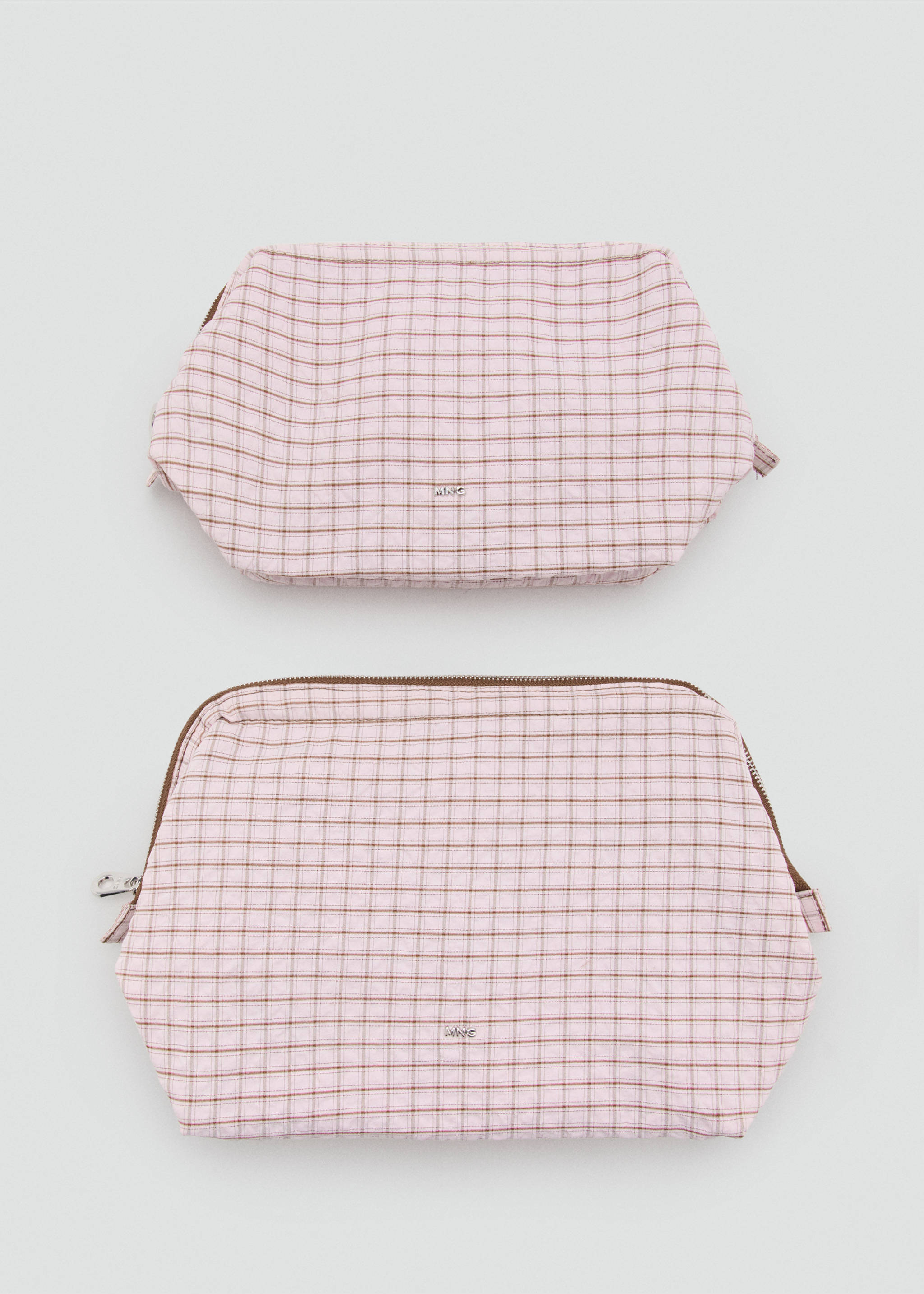 Checked cotton blend wash bag - Details of the article 3, Pink. Ref: 37002011-00.