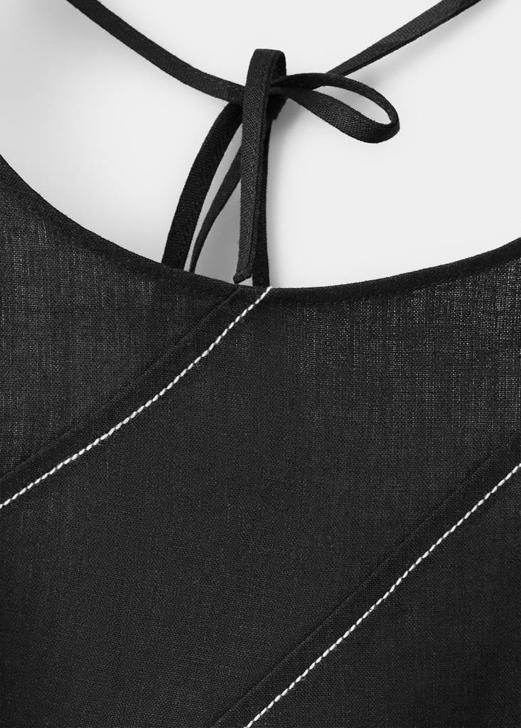 Linen dress with contrast stitching — Black