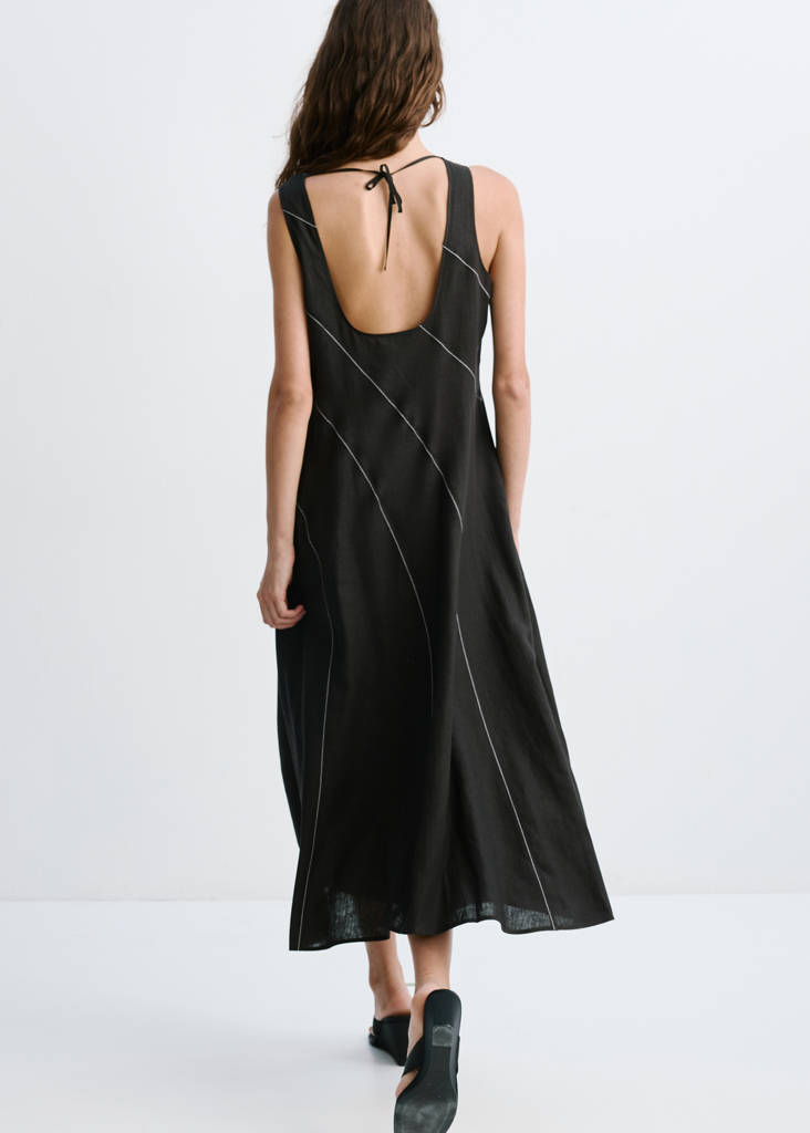 Linen dress with contrast stitching — Black