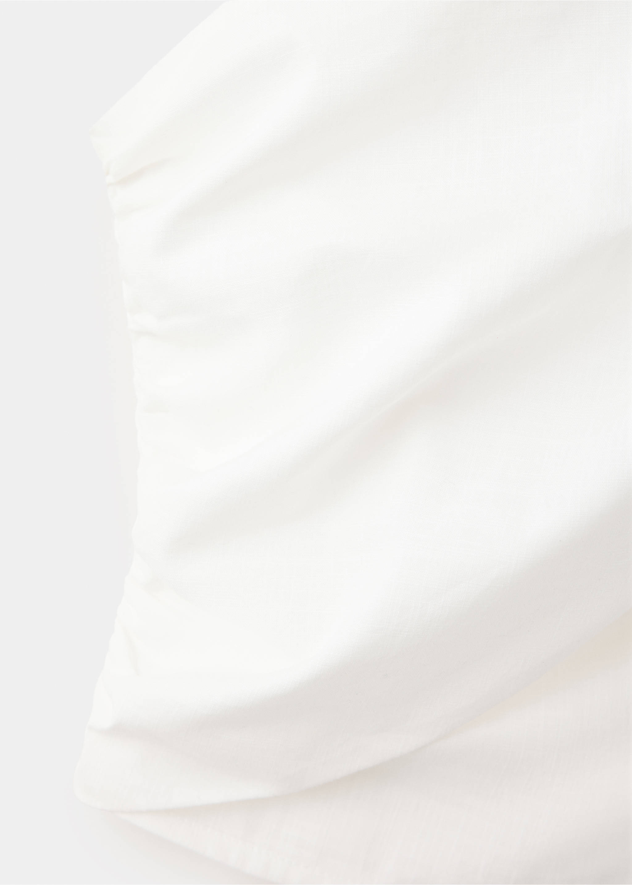 Crossed halter crop top - Details of the article 8, Off White. Ref: 37002538-00.