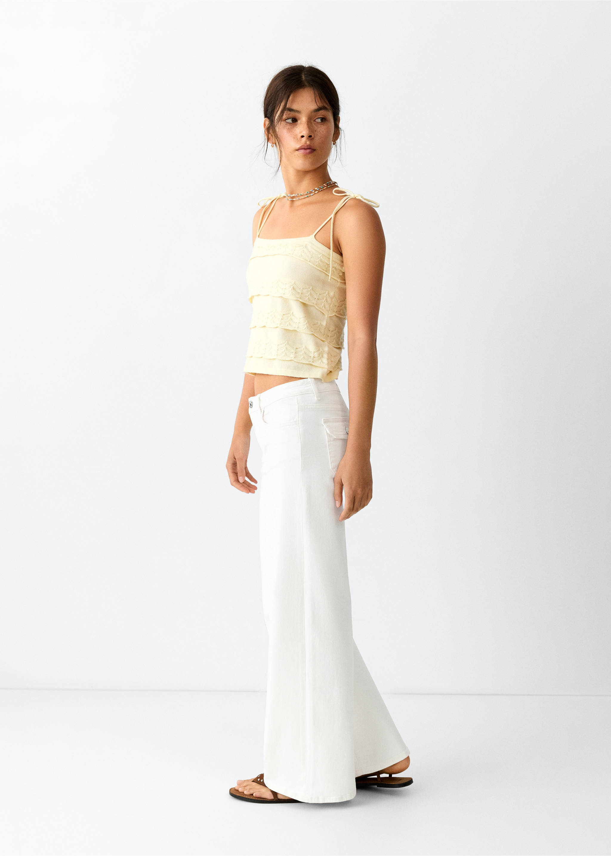 Jean low waist wide leg - Plan moyen, Blanc cassé. Ref: 37002546-00.