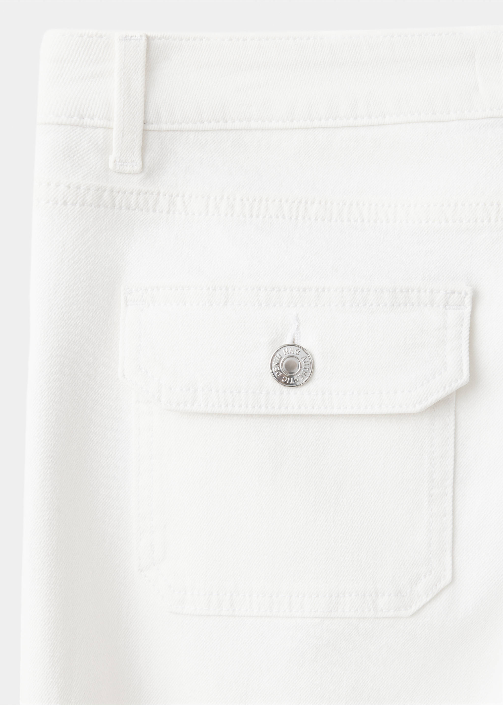 Jean low waist wide leg - Détail de l'article 8, Blanc cassé. Ref: 37002546-00.