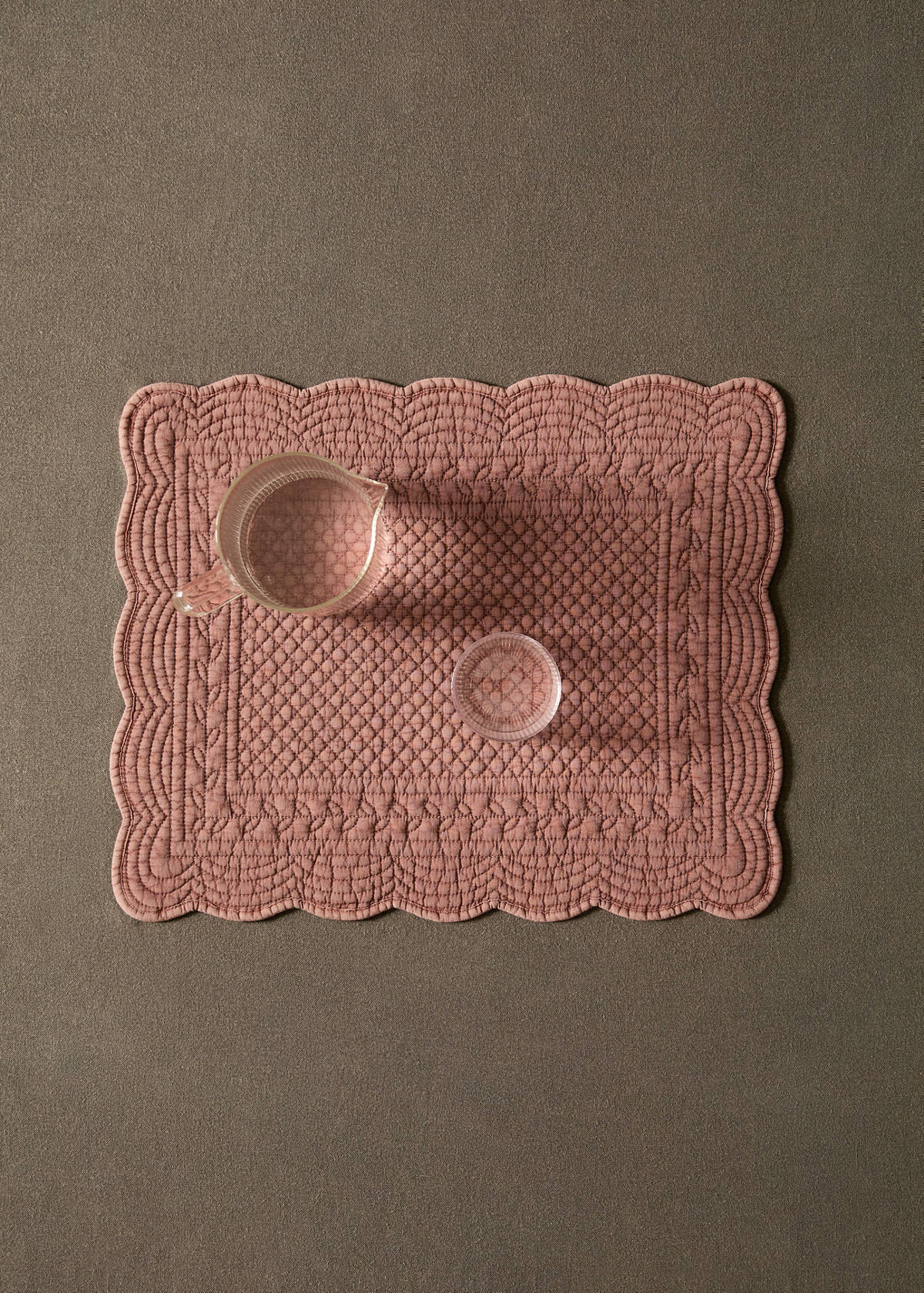 Quilted wave rectangular table mat — Burnt Orange