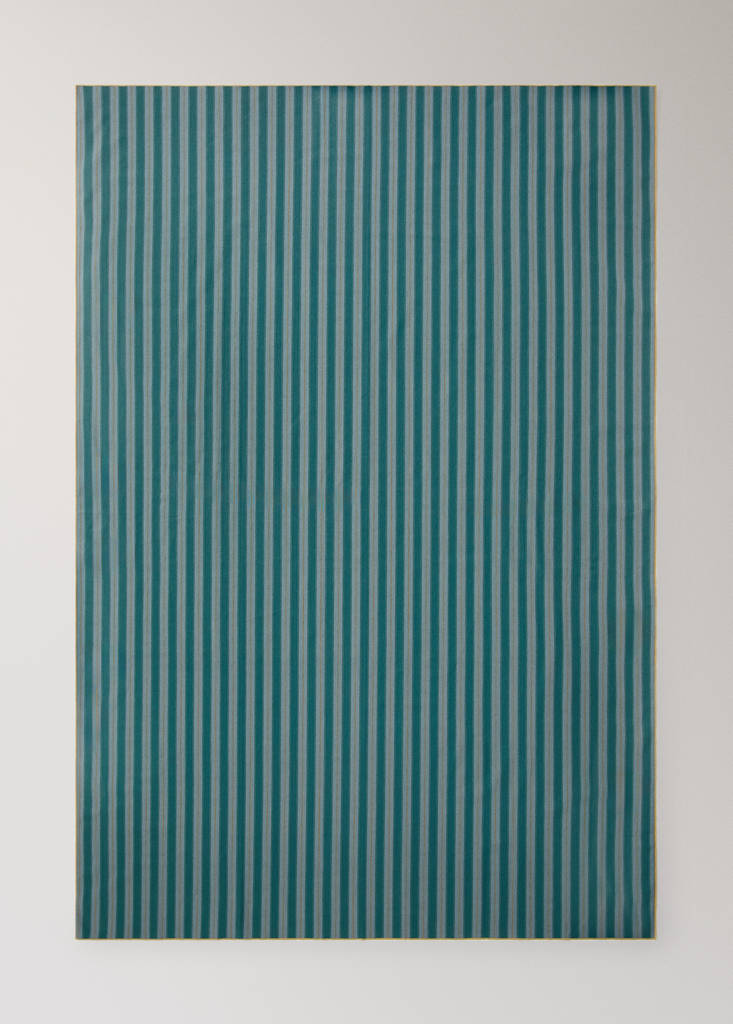 Resin-coated cotton tablecloth with striped overlock for 6 or 8 place settings — Petrol Blue