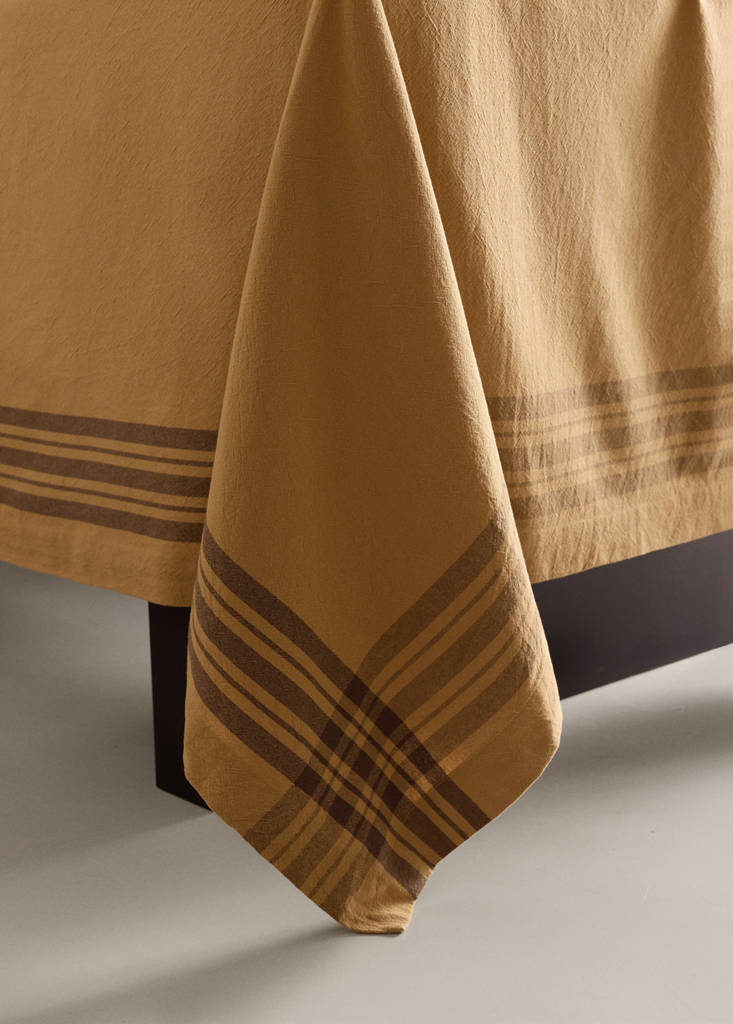 Washed cotton checked tablecloth for 6 to 8 guests — Curry