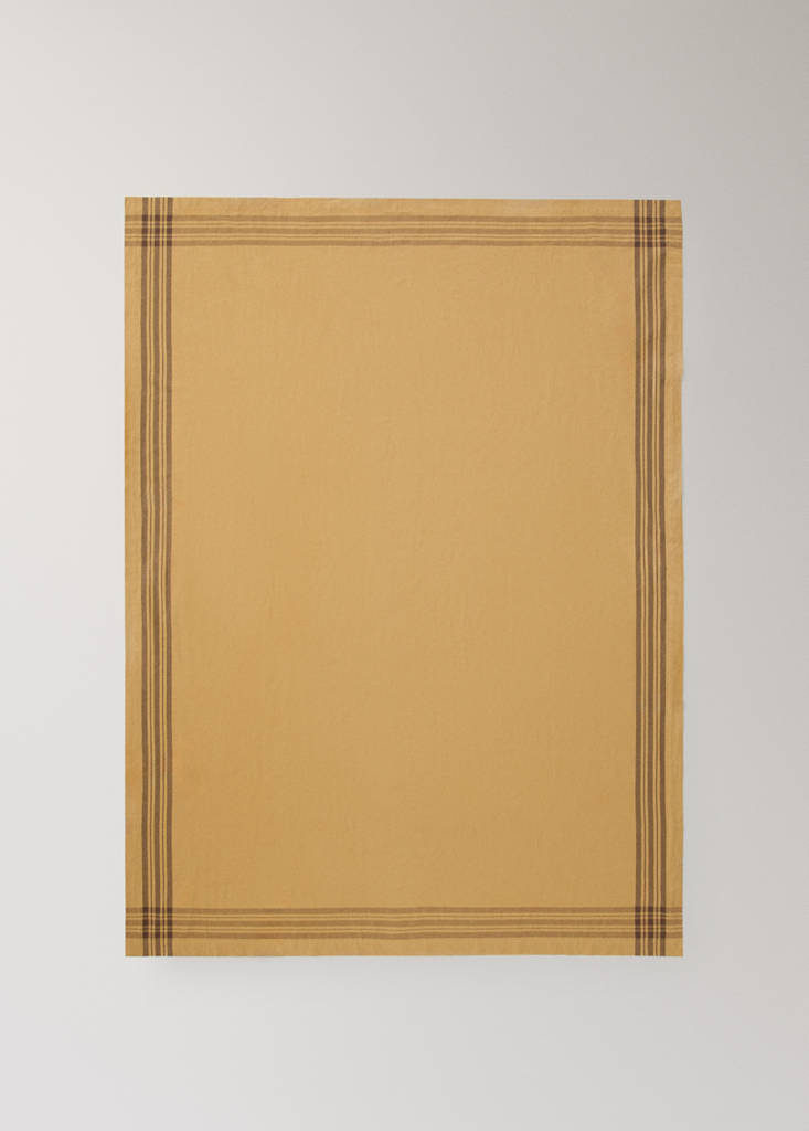 Washed cotton checked tablecloth for 6 to 8 guests — Curry