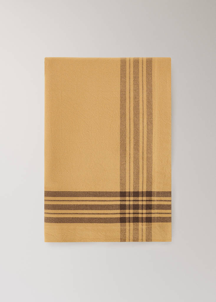 Washed cotton checked tablecloth for 6 to 8 guests — Curry