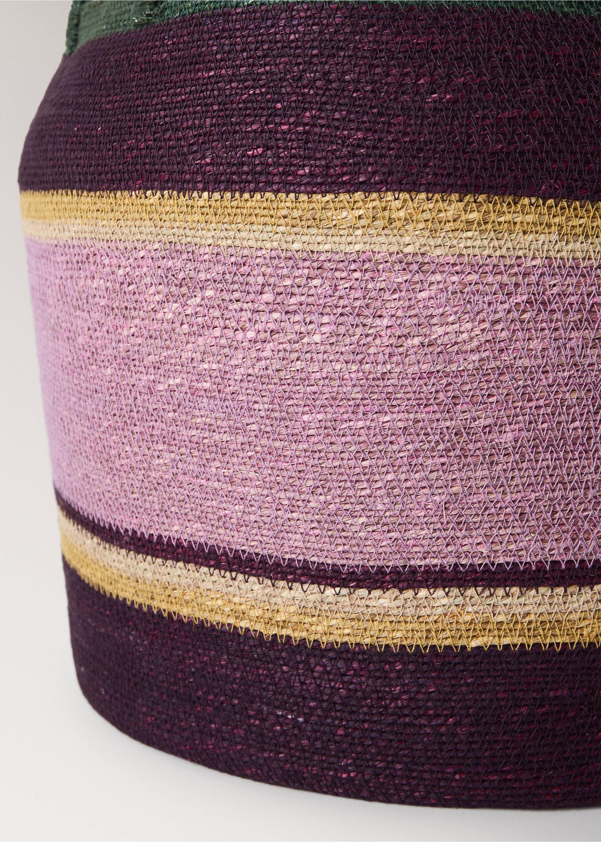 Multicoloured striped seagrass basket - Details of the article 2, Purple. Ref: 37002912-00.
