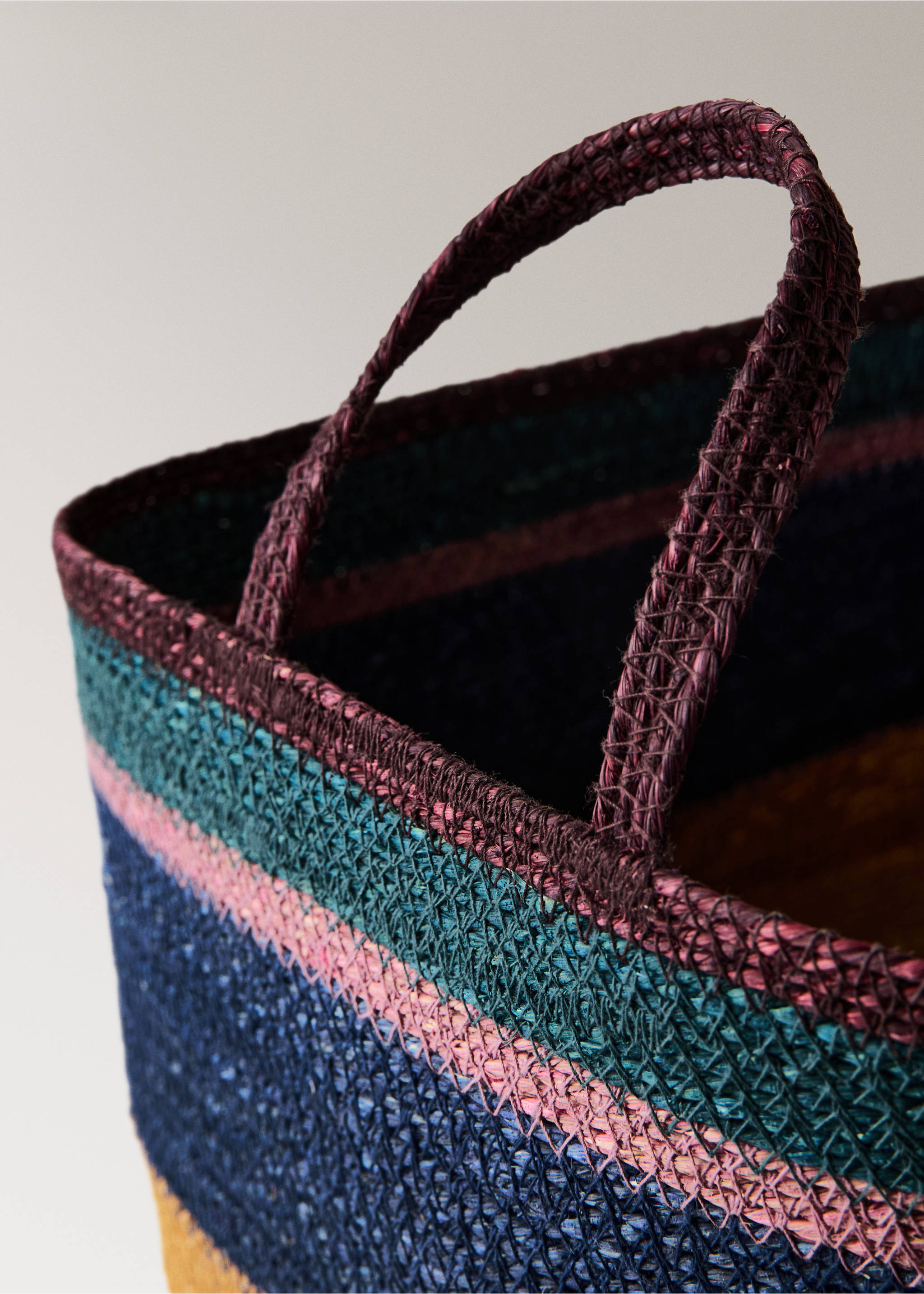 Striped colour basket - Details of the article 1, Indigo Blue. Ref: 37002919-00.