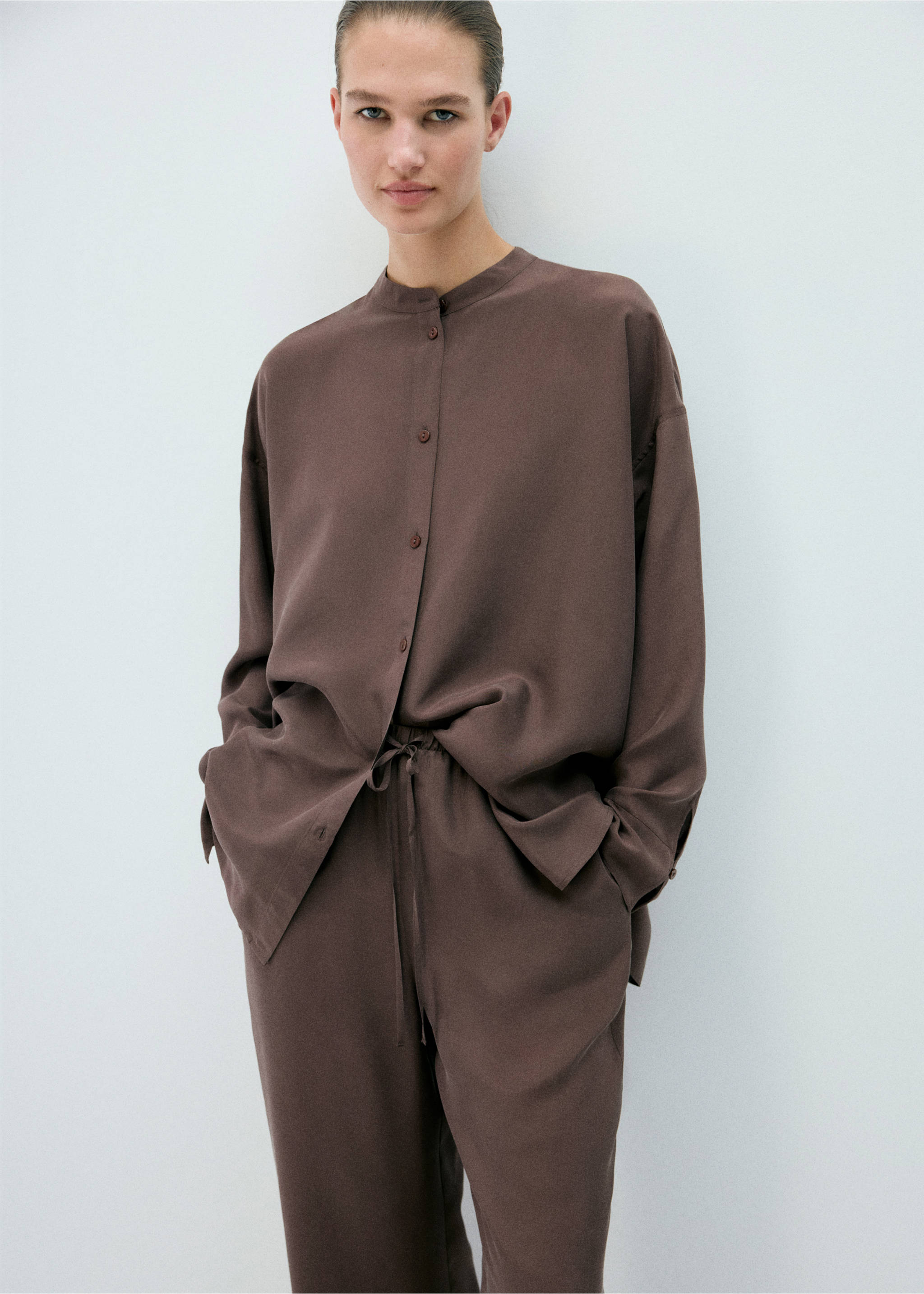 Pyjama pants 100% silk - Details of the article 1, Brown. Ref: 37002922-00.