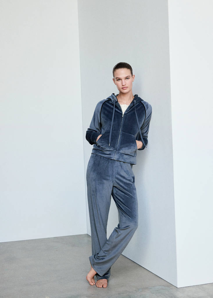 Soft-touch velour trousers — Navy