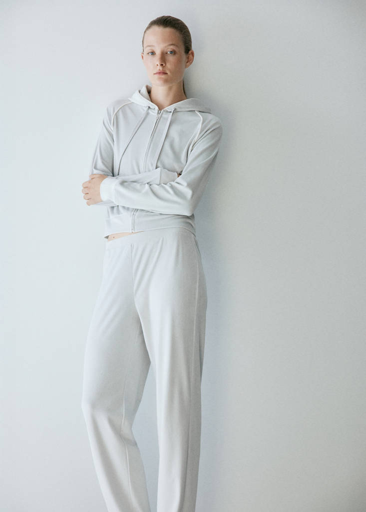 Soft-touch velour trousers — Grey