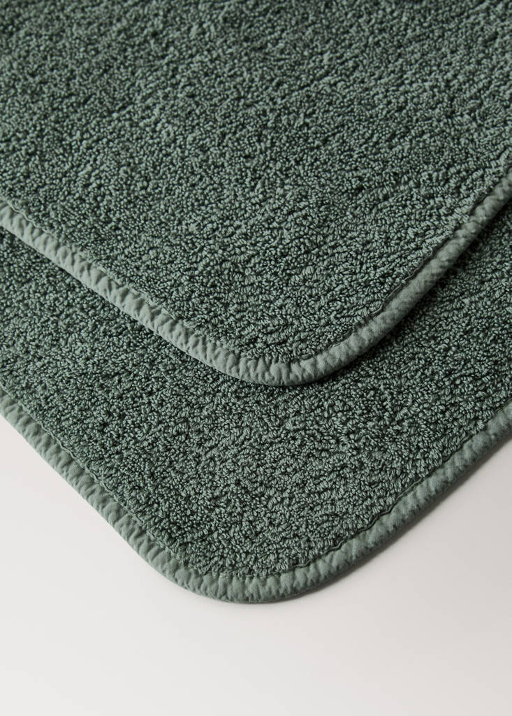 Garment-dyed washcloth — Forest Green