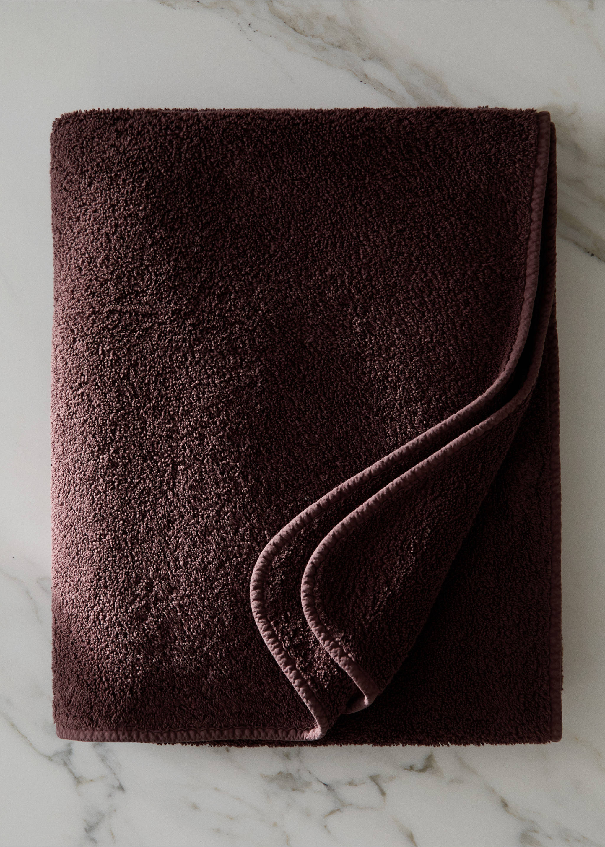 Bath towel with dyed piece - General plane, Burgundy. Ref: 37002945-00.