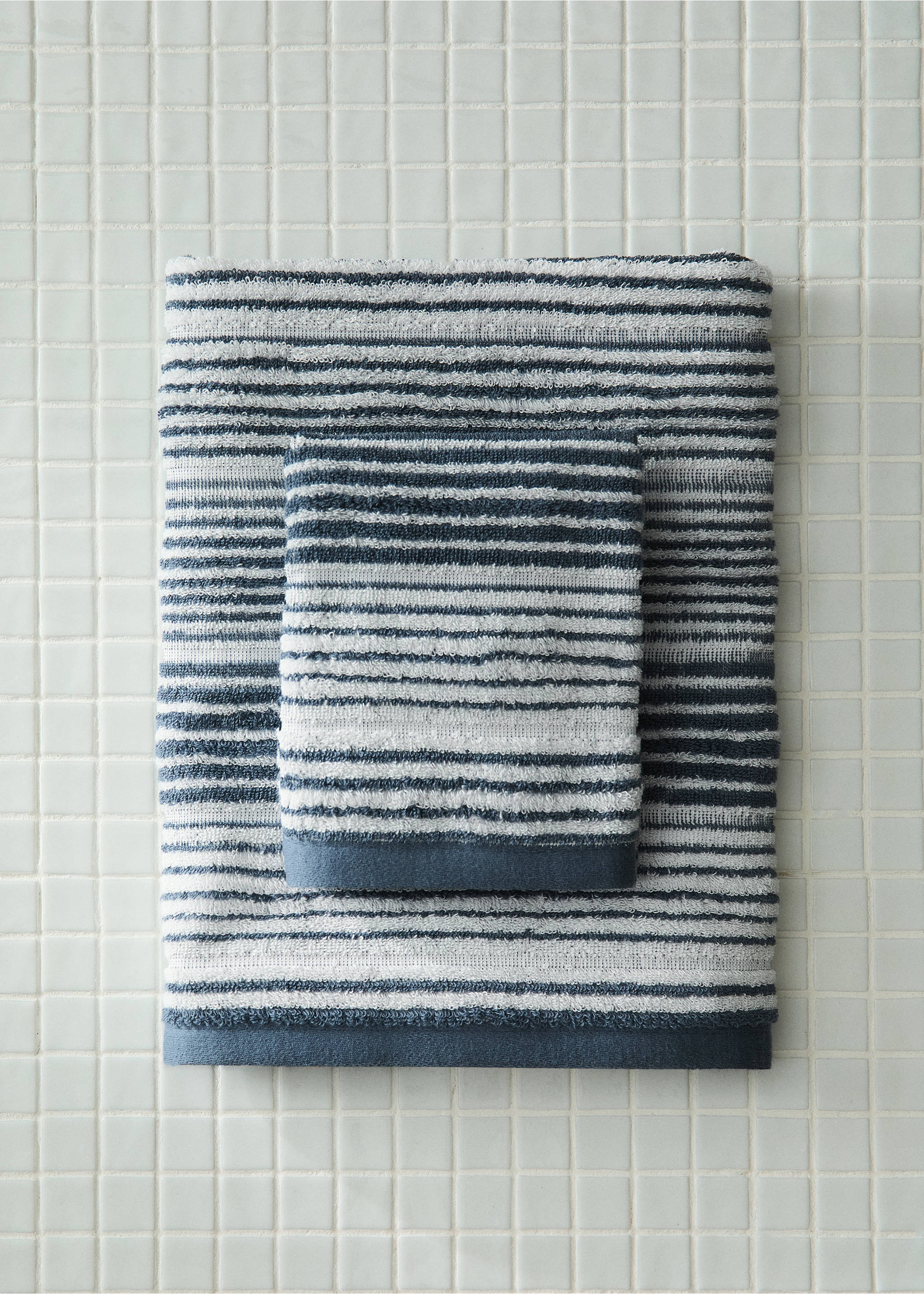 Cotton washbasin towel with stripes - General plane, Blue. Ref: 37002953-00.
